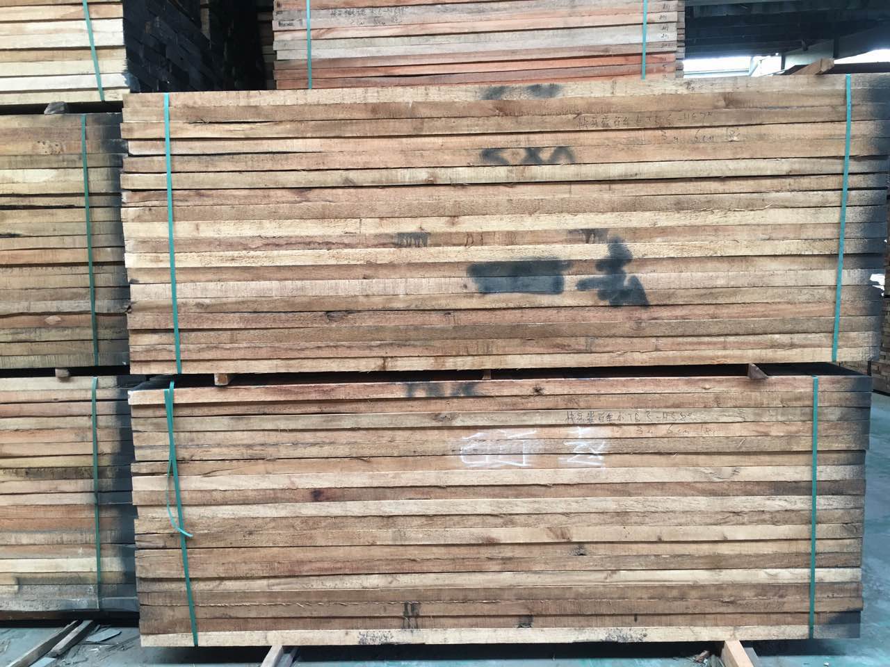 小TB榄仁木板材 卡斯拉原木板材 进口非洲木