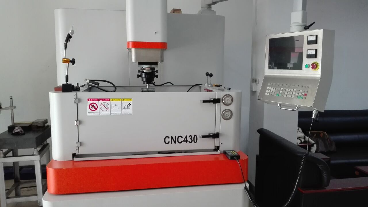 特殊零件放电加工  镜面火花机   CNC镜面火花机