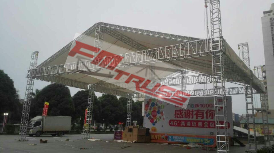 供应演出器材移动舞台钢化玻璃舞台，广州丰名演出器材厂家图片