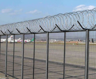 安平源海网栏生产供应Y型安全防御网机场Y型安全防御网图片