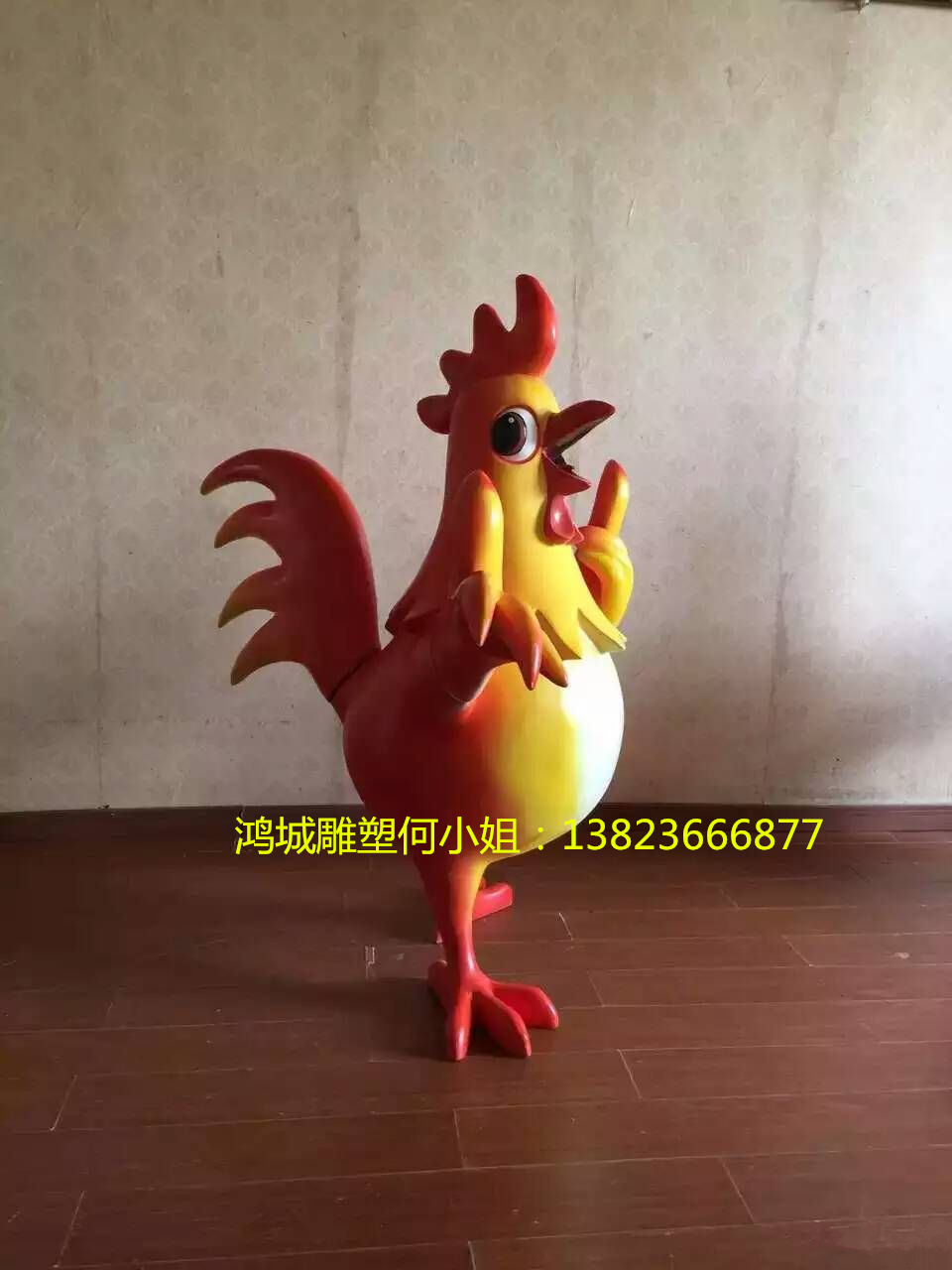 鸡年玻璃钢卡通大公鸡雕塑厂家直销鸡年玻璃钢卡通大公鸡雕塑