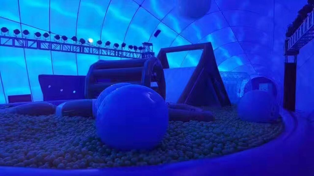 大型经典蓝鲸鱼岛气膜布置方案出租百万海洋球租售