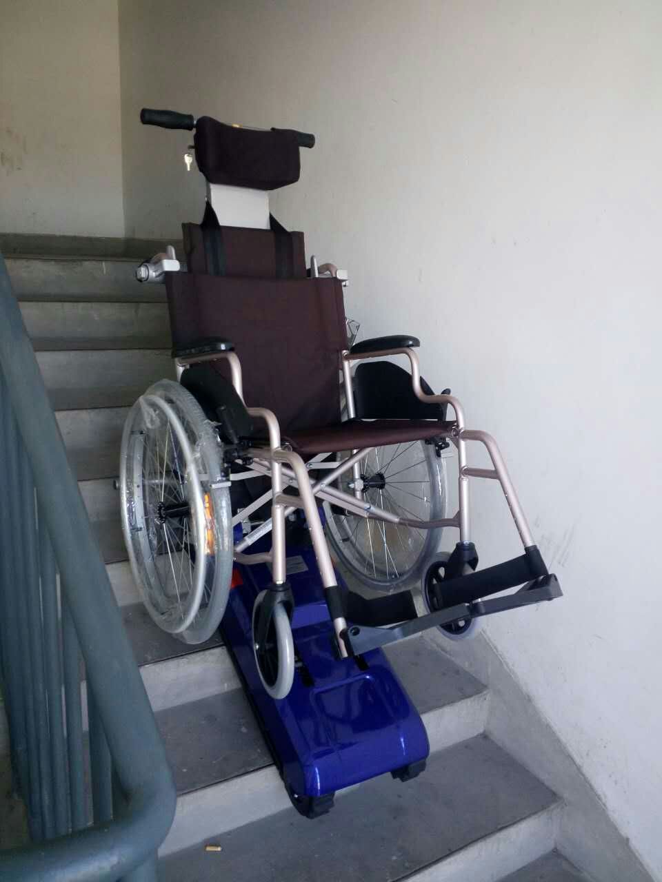 美利驰E801电动履带轮椅爬楼车老年上下楼梯轮椅车货到付款图片