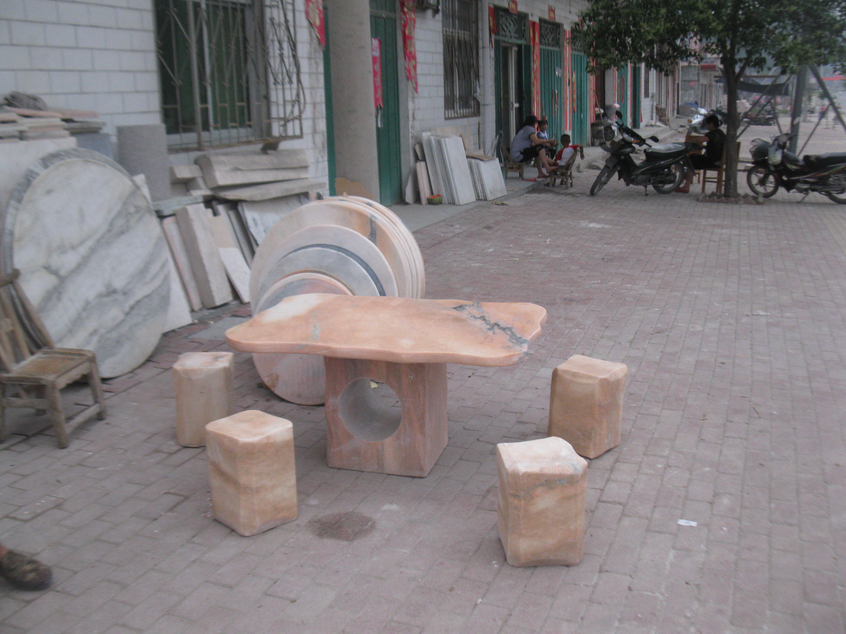 公园石桌椅 园林石桌规格 规格电议图片