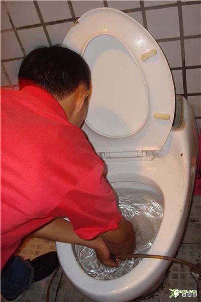 广州市荔湾区疏通厕所马桶安装排污管