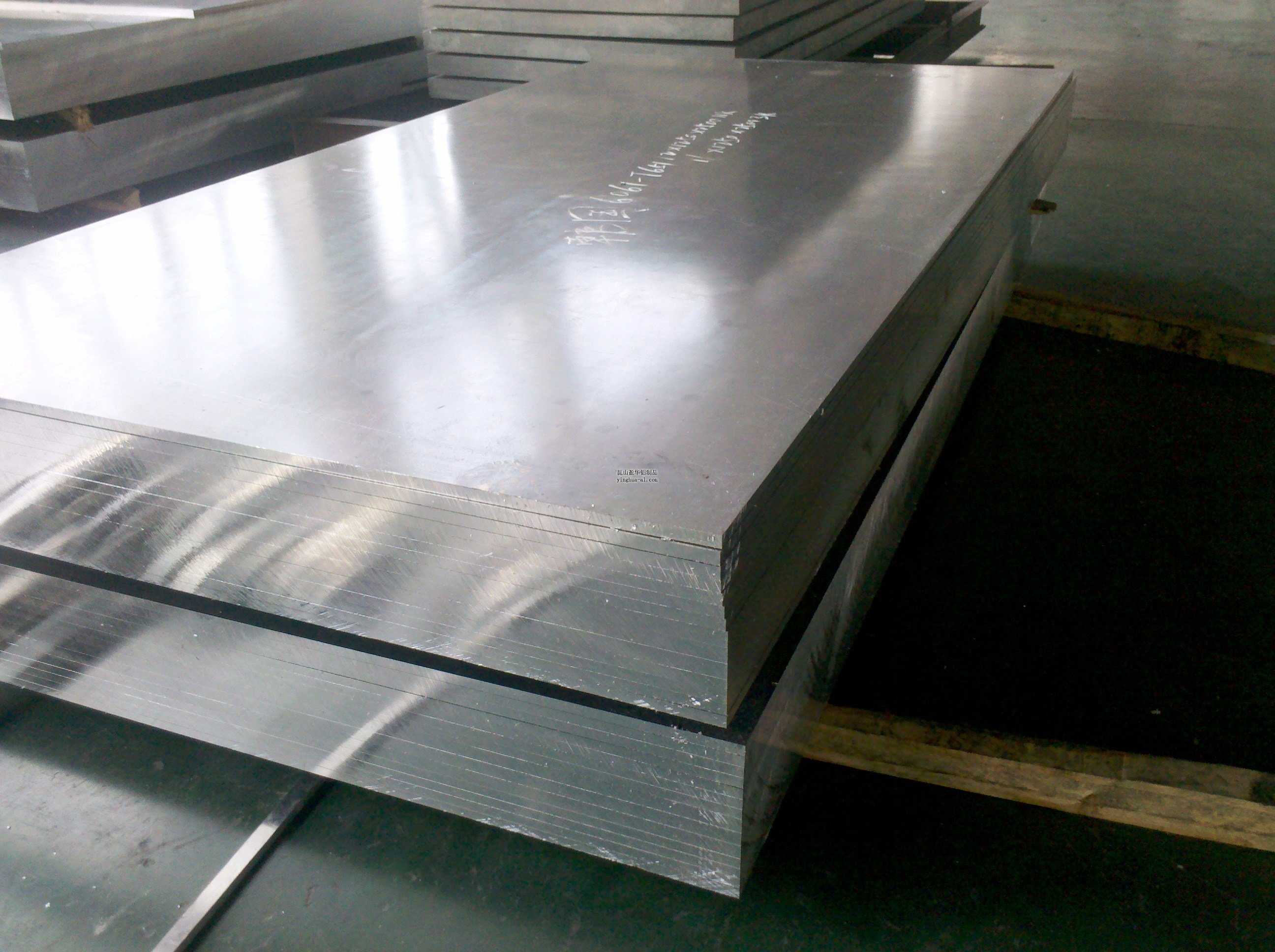 1060、3003防锈铝板