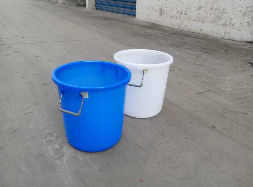圆桶 大号水桶 环卫桶食品级白色水桶铁饼塑料大垃圾桶