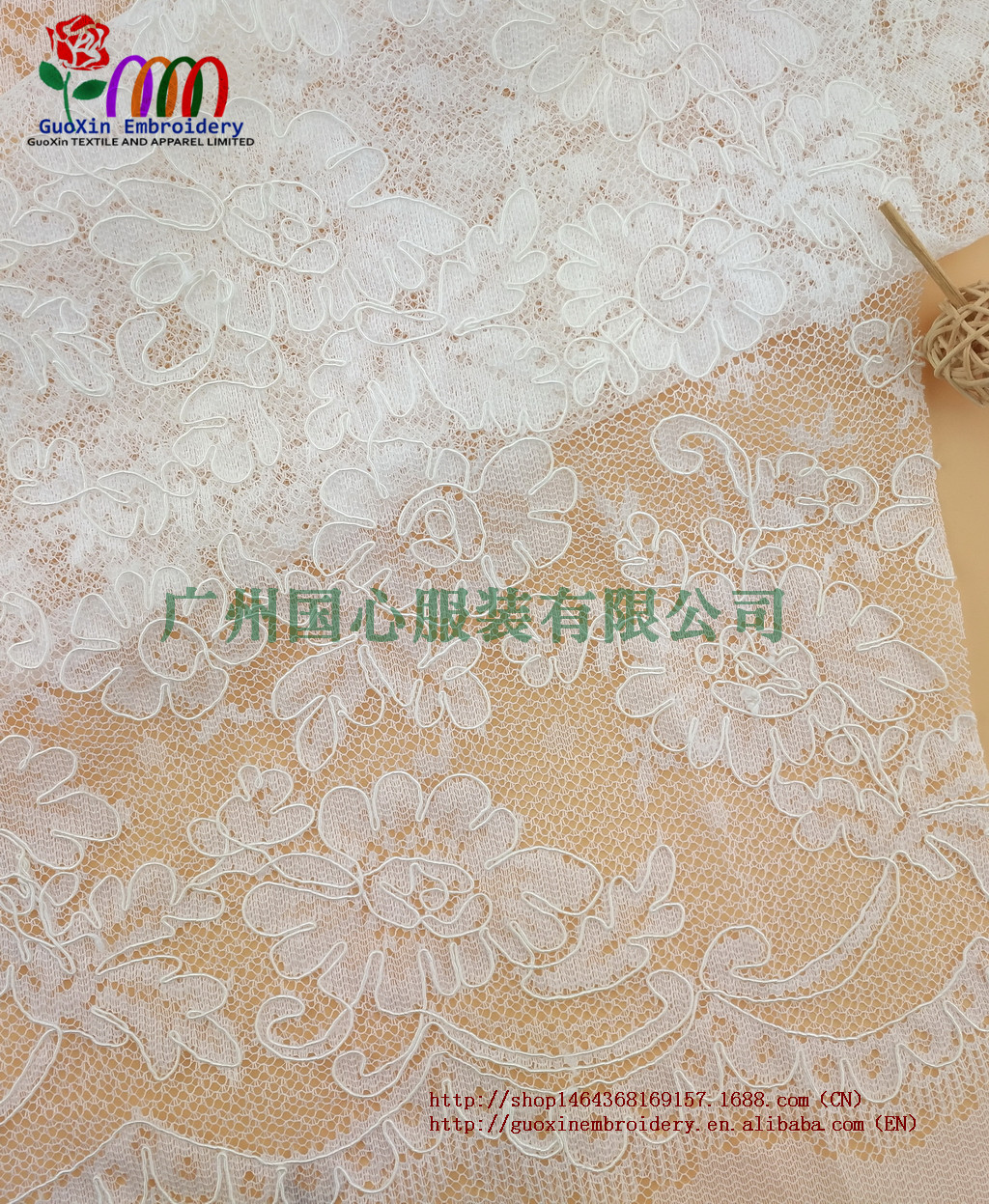 精美花型贾卡蕾丝面料   好质量 婚纱麻布卷面料辅料