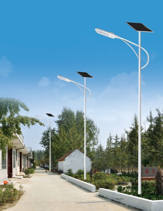 湖南长沙太阳能路灯厂家批发LED路灯直销 湖南农村路灯安装维修