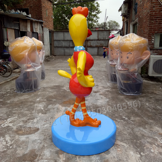 玻璃钢卡通鸡玻璃钢卡通鸡雕塑定制 广场商场美陈卡通动物大型落地雕塑摆件订制
