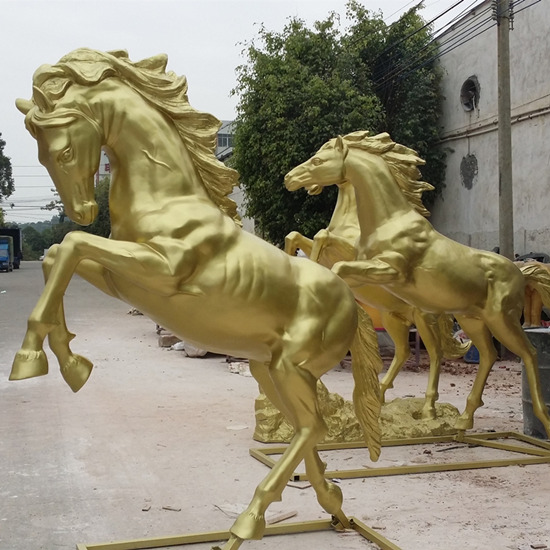 广东马雕塑厂定制价格广州玻璃钢马 金马雕塑 玻璃钢马雕塑