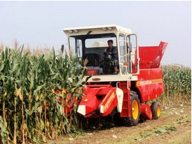农安县收获机械供应   农机销售   玉米收割机图片