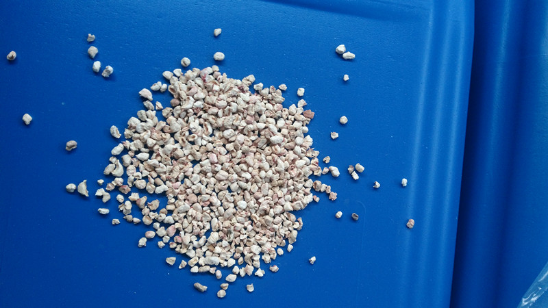 新乡玉米芯磨料批发 玉米芯磨料 玉米芯磨料多少钱一斤
