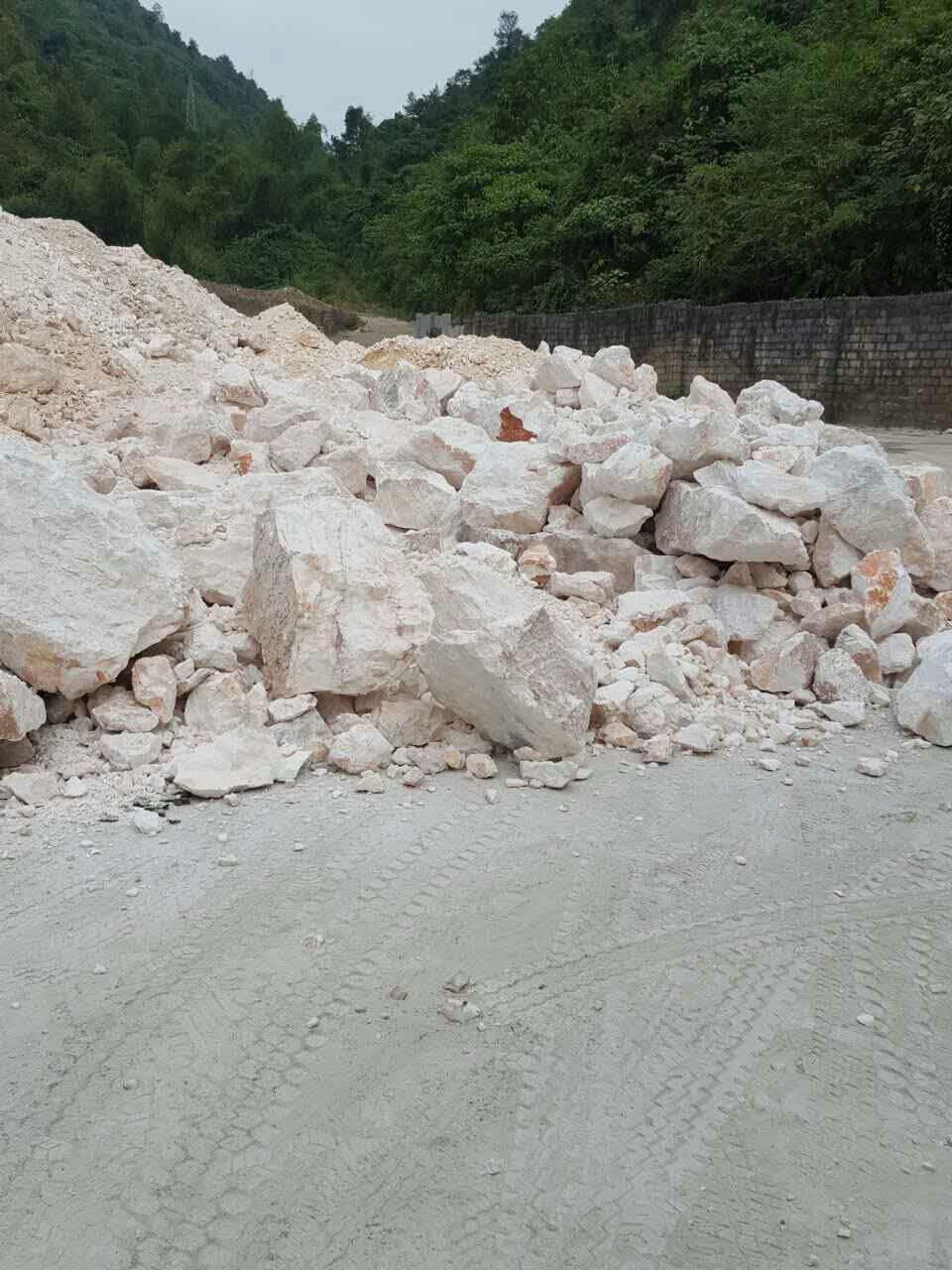 方解石 重庆专业生产方解石厂家，重庆哪里有大量方解石批发