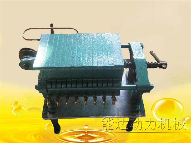 郑州市移动式小型精炼机厂家供应移动式小型精炼机，移动式小型精炼机价格，移动式小型精炼机生产