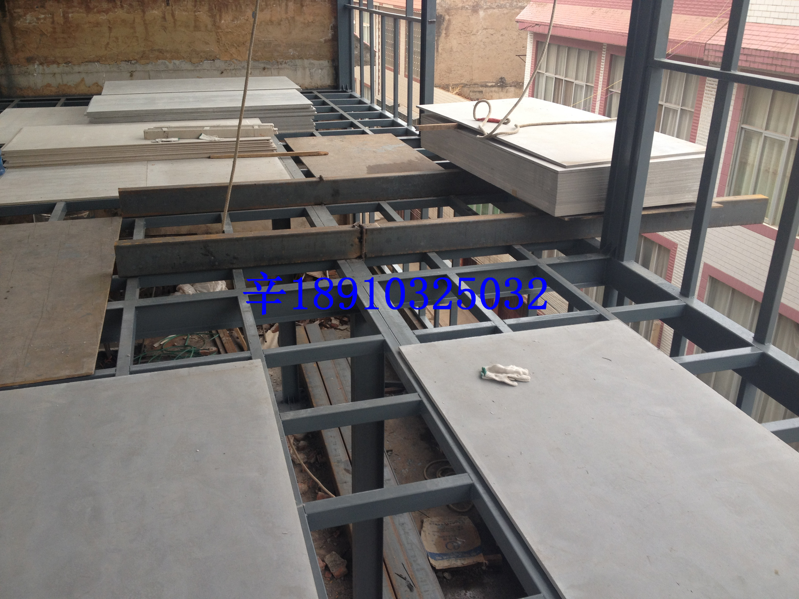 厂家供应埃特板 清水板 火克板 ，硅酸钙板纤维水泥钢结构楼板王LOFT阁楼板