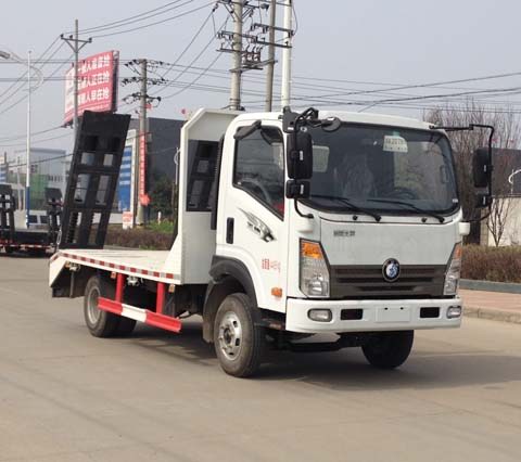 新款国五挖机拖车