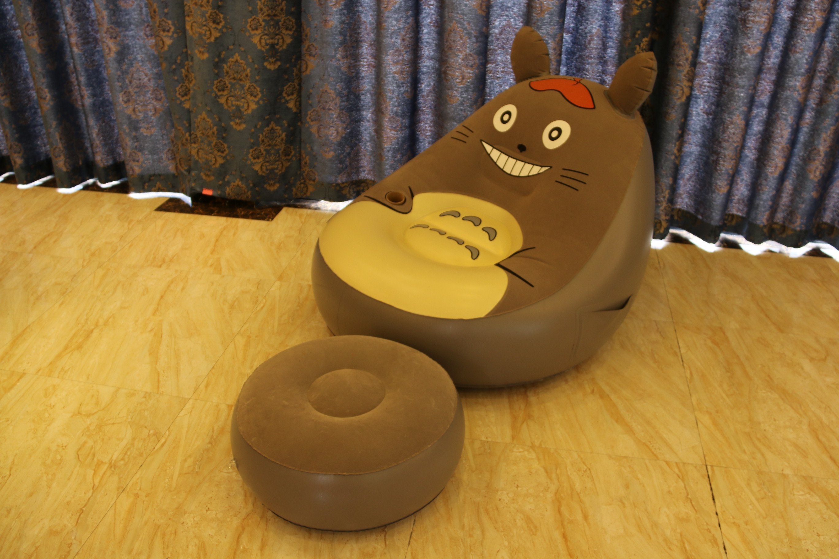 PVC充气龙猫沙发