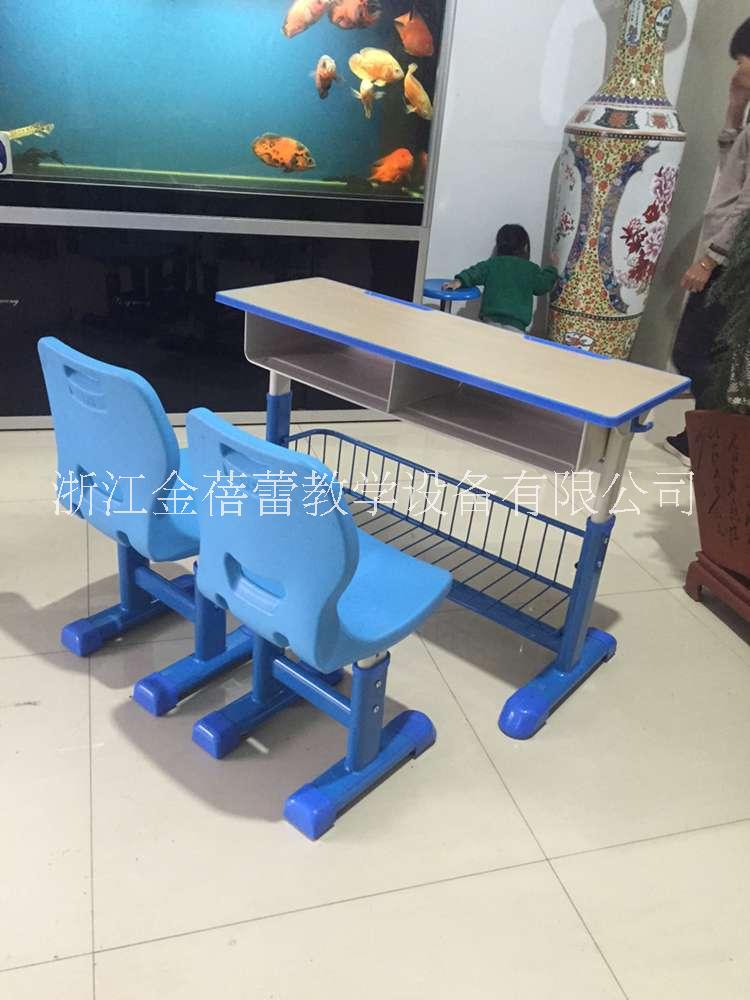 浙江双人学生课桌椅定做 新款辅导班塑钢双人课桌椅批发