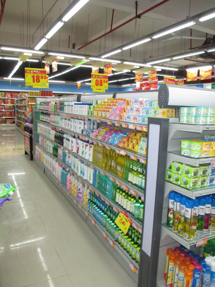青岛市黄岛区社区超市小卖部展柜货架制作图片