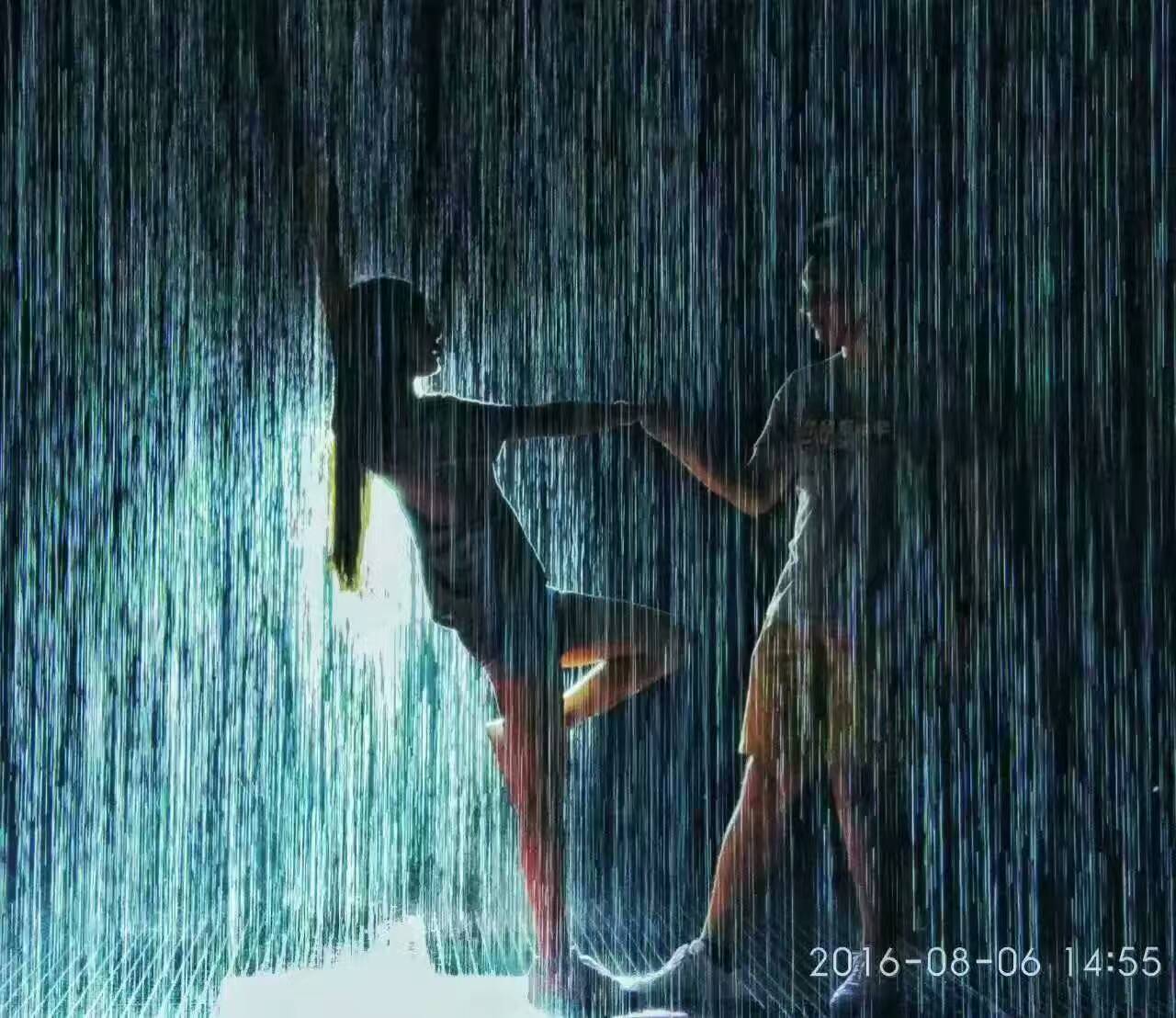 郑州唯美具有专利的雨镜雨屋出租神奇淋一场不湿身的雨，雨屋租赁雨屋出售