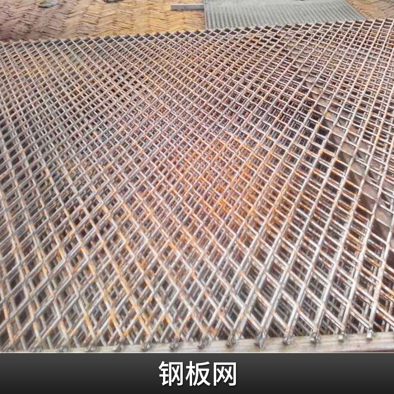 防护钢板网低碳钢冲孔薄板鱼鳞孔/六角孔/龟甲状/花式金属板网图片