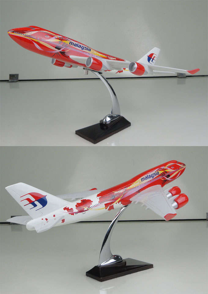波音747马来西亚大红花飞机模型 塑料材质  工艺礼品 厂家直销 仿真静态航模 波音747马来西亚大红花飞机模型