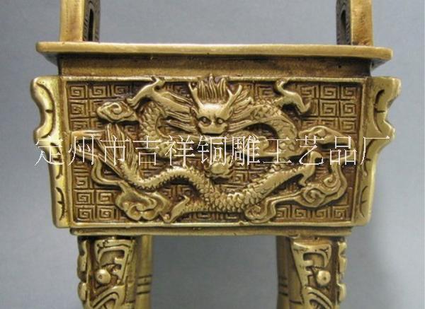中国铜雕网供应铜雕工艺品铜鼎  可定做