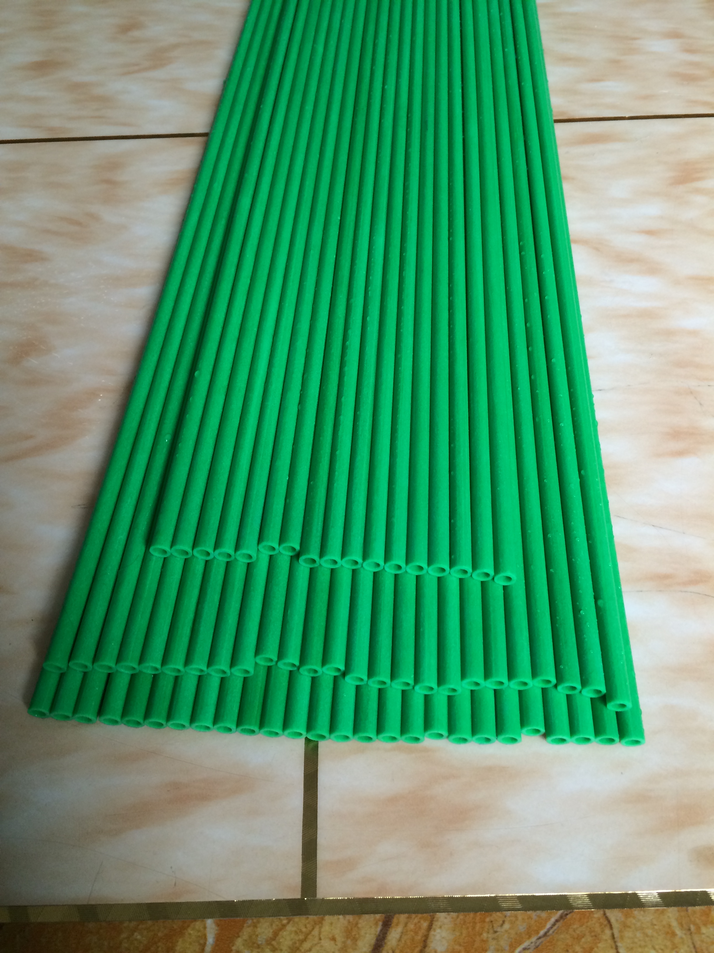 东莞祥合厂家供应优质玻璃纤维管6*4mm绿色 价格优惠 规格齐全颜色多样 玻璃纤维管6*4mm绿色彩色圆管图片
