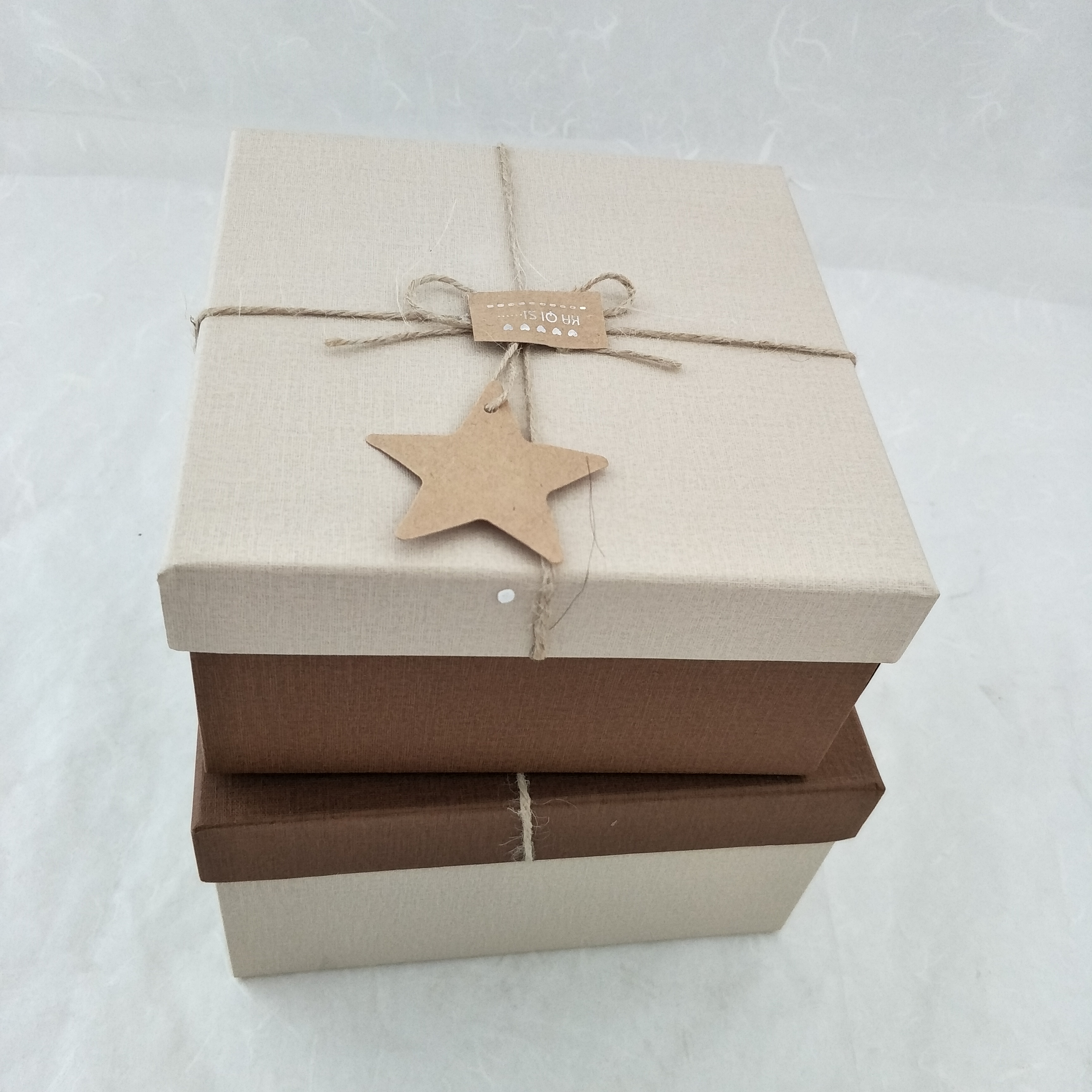 简约麻绳正方形情人节礼物包装盒 化妆品包装盒 生日礼物包装盒 首饰包装盒 手表包装盒