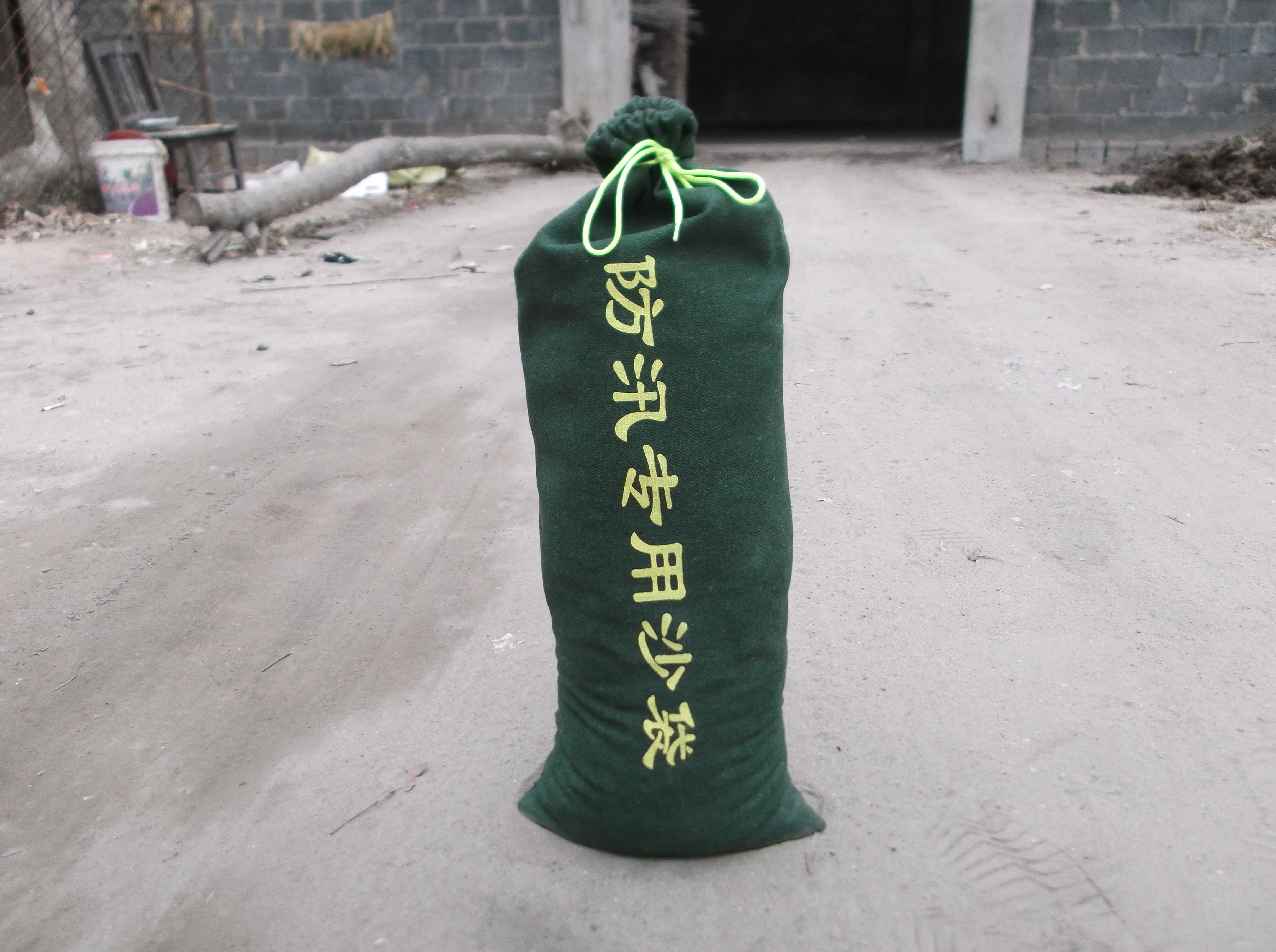 四川防汛吸水膨胀袋防汛沙袋沙包厂家直销物业消防专用价格优惠