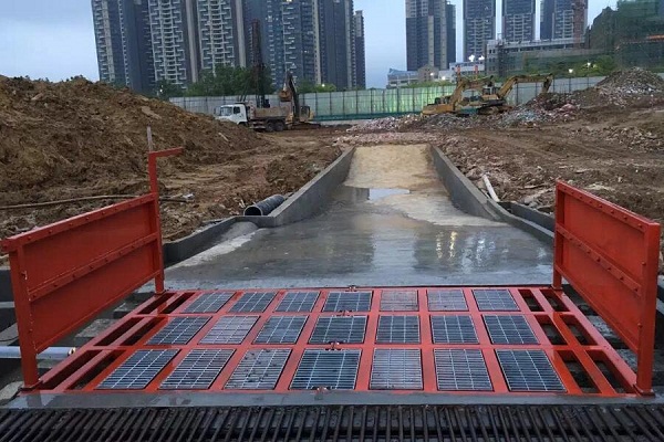 深圳工地渣土车专用洗车槽，洗车台