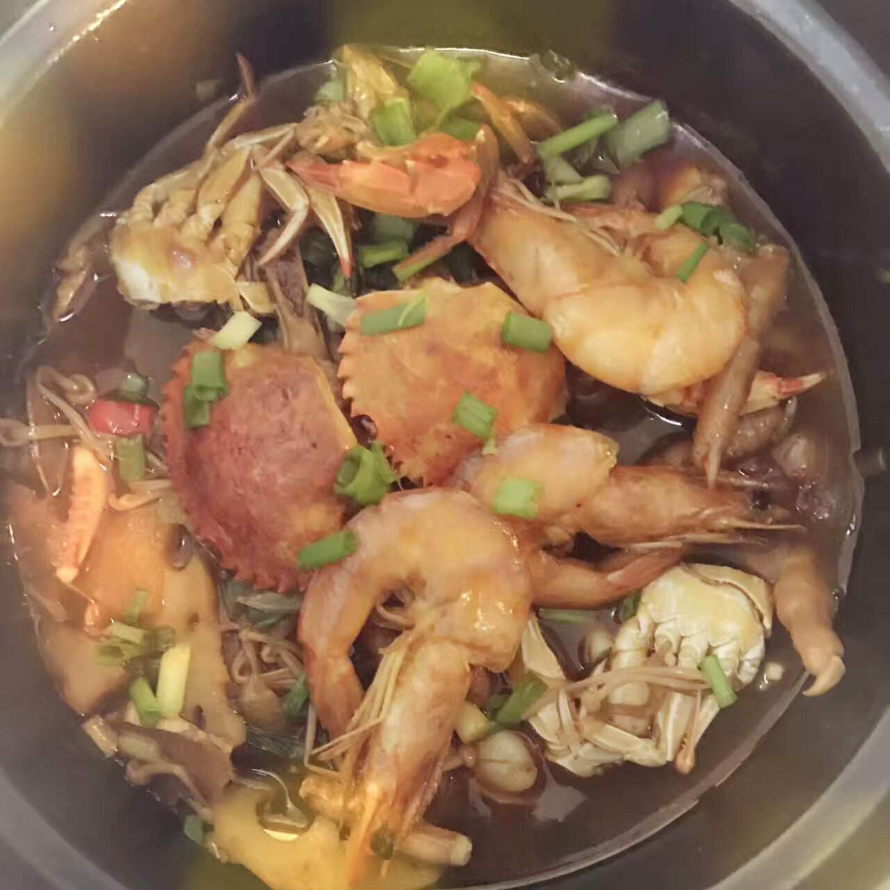 老虾公南美烧汁虾米饭,肉蟹煲，虾