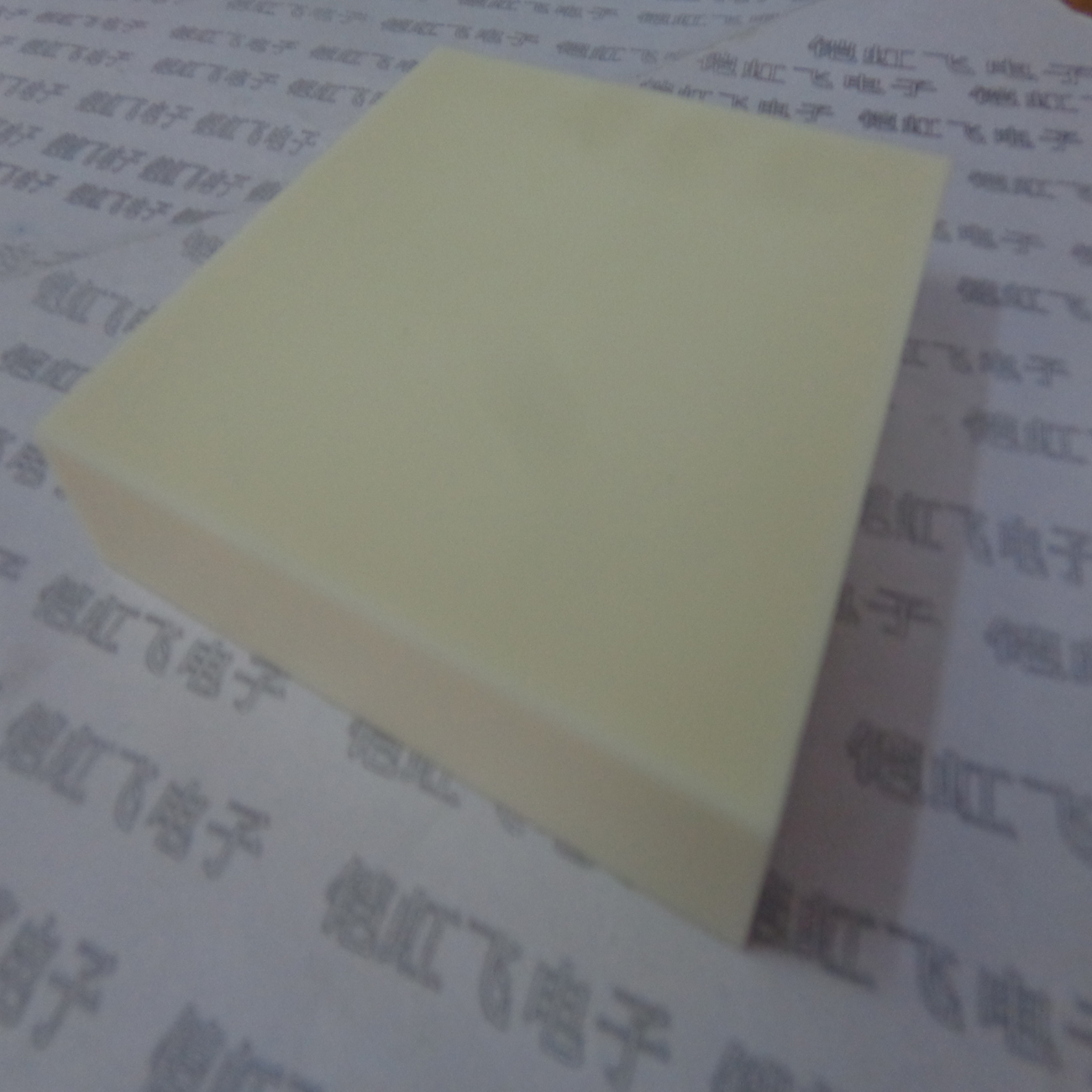 广州市铠虹飞电子供应99刚玉陶瓷板99氧化铝陶瓷陶瓷烧烧板耐磨陶瓷板图片