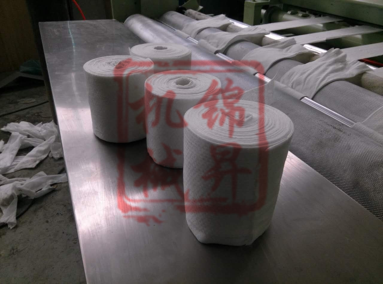 杭州美容柔巾卷设备全自动柔巾卷机器无纺布柔巾卷设备厂家直销