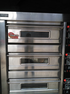 烤箱 燃气烤箱 三层六盘燃气烤箱批发