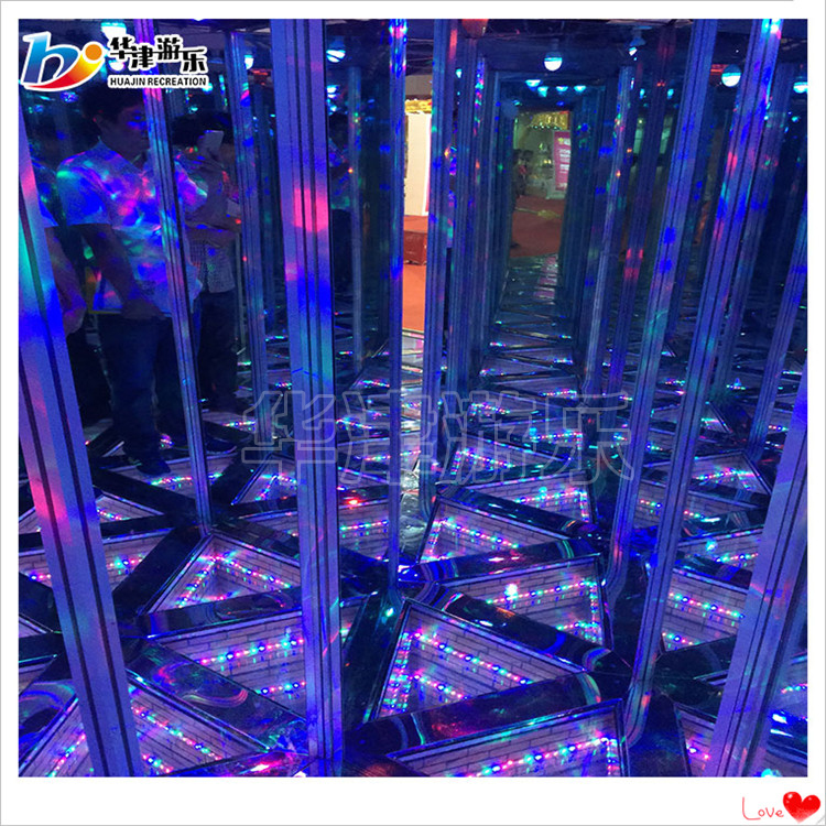 供应镜子迷宫3D迷宫玻璃钢迷宫豪华迷宫探险迷宫图片