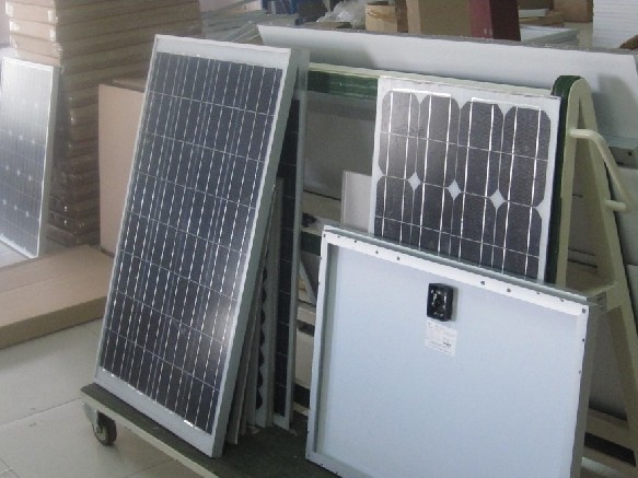 20W单晶多晶太阳能组件光伏板实力生产厂家图片