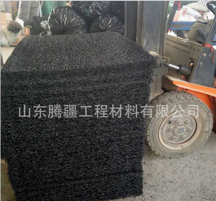 山东腾疆工程材料有限公司\土工席垫价格多少\排水席垫渗排水片材