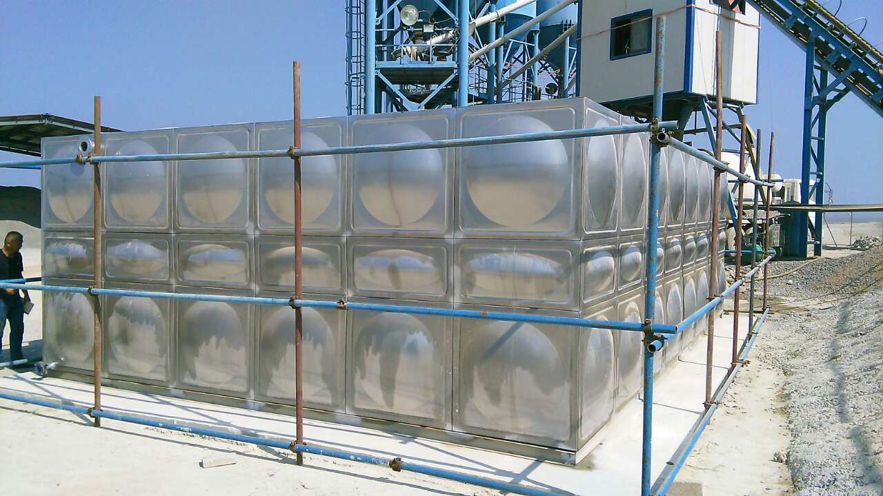 新疆冲压焊接式不锈钢水箱 欢迎致电