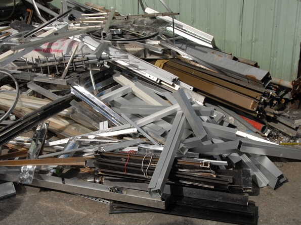 废铝回收哪家好  供应废铝回收 废铝板     废金属回收供应商   废铝屑回收批发图片