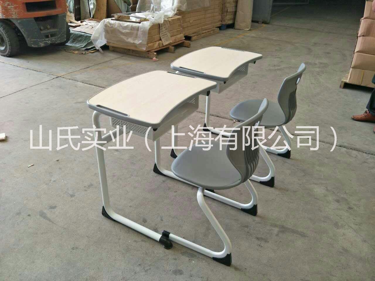 上海山氏学校课桌椅批发 单人升降课桌 儿童塑钢学习桌书桌