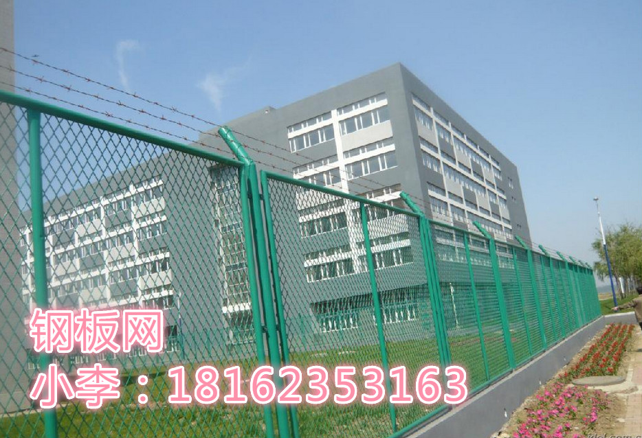钢板网厂家 武汉十堰市武当山医院外围钢板网护栏