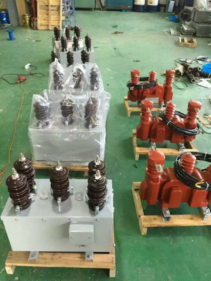 西安10kv高压计量箱厂家 . JLS-10油浸式高压计量箱