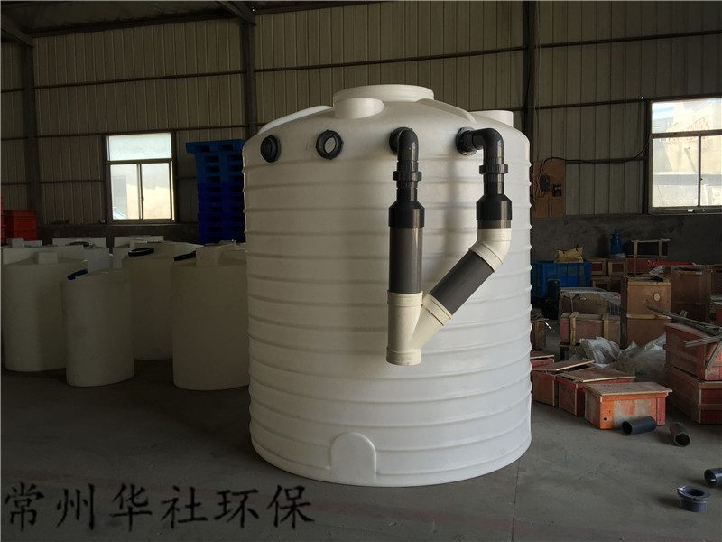 上海华社3吨塑料水箱3立方塑料水塔3吨PE化工储罐上海塑料水箱厂家直销供应耐酸碱3吨塑料储罐图片