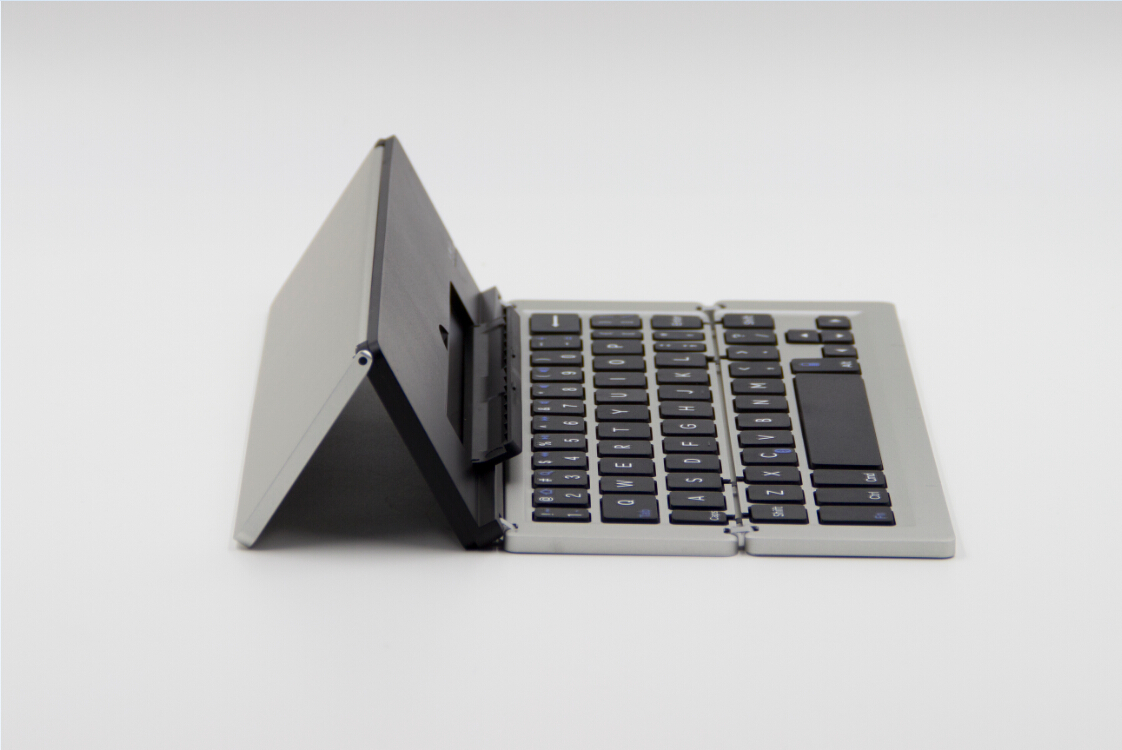 东莞市厂家直销三系统通用型折叠蓝牙键盘厂家