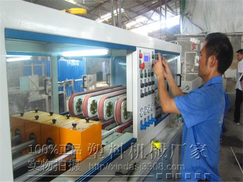 苏州市PVC穿线管生产线设备厂家张家港鑫达PVC穿线管生产线设备