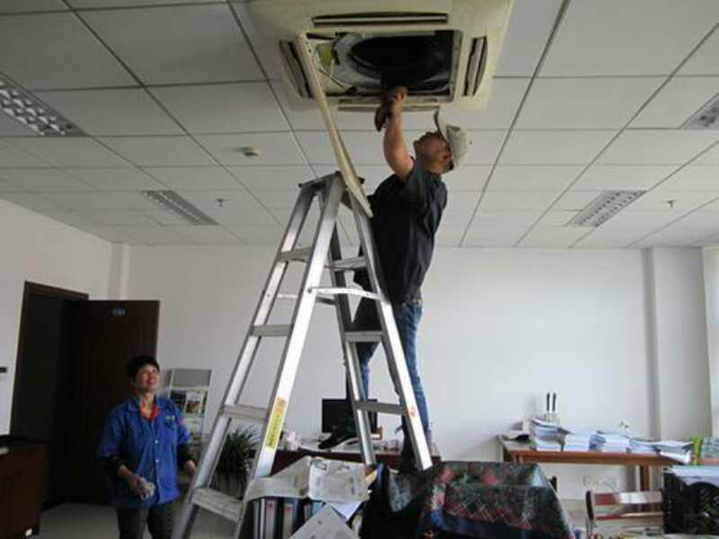西安空调维修西安空调维修  空调保养 空调清洗 专业维修各种品牌空调