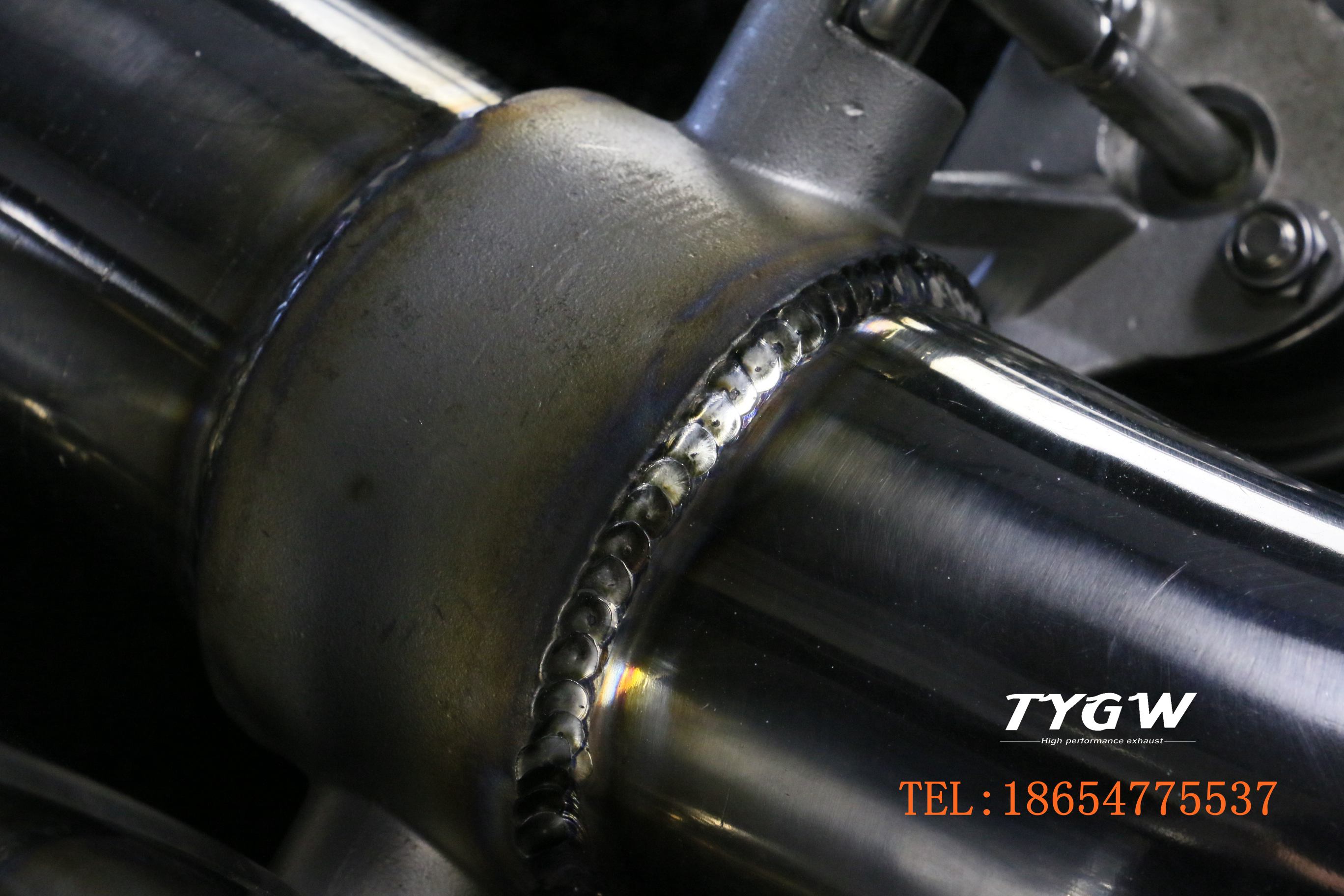 奔驰C级W205排气管  TYGW高性能排气  TYGW高性能排气  TYGW智能排气阀门