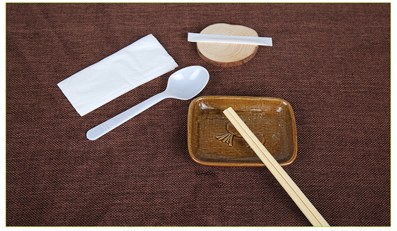 九江直销四件套一次性竹筷餐具包图片